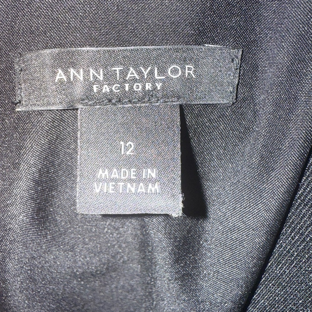 Ann Taylor Factory Charcoal Midi Dress - Picture 3 of 6